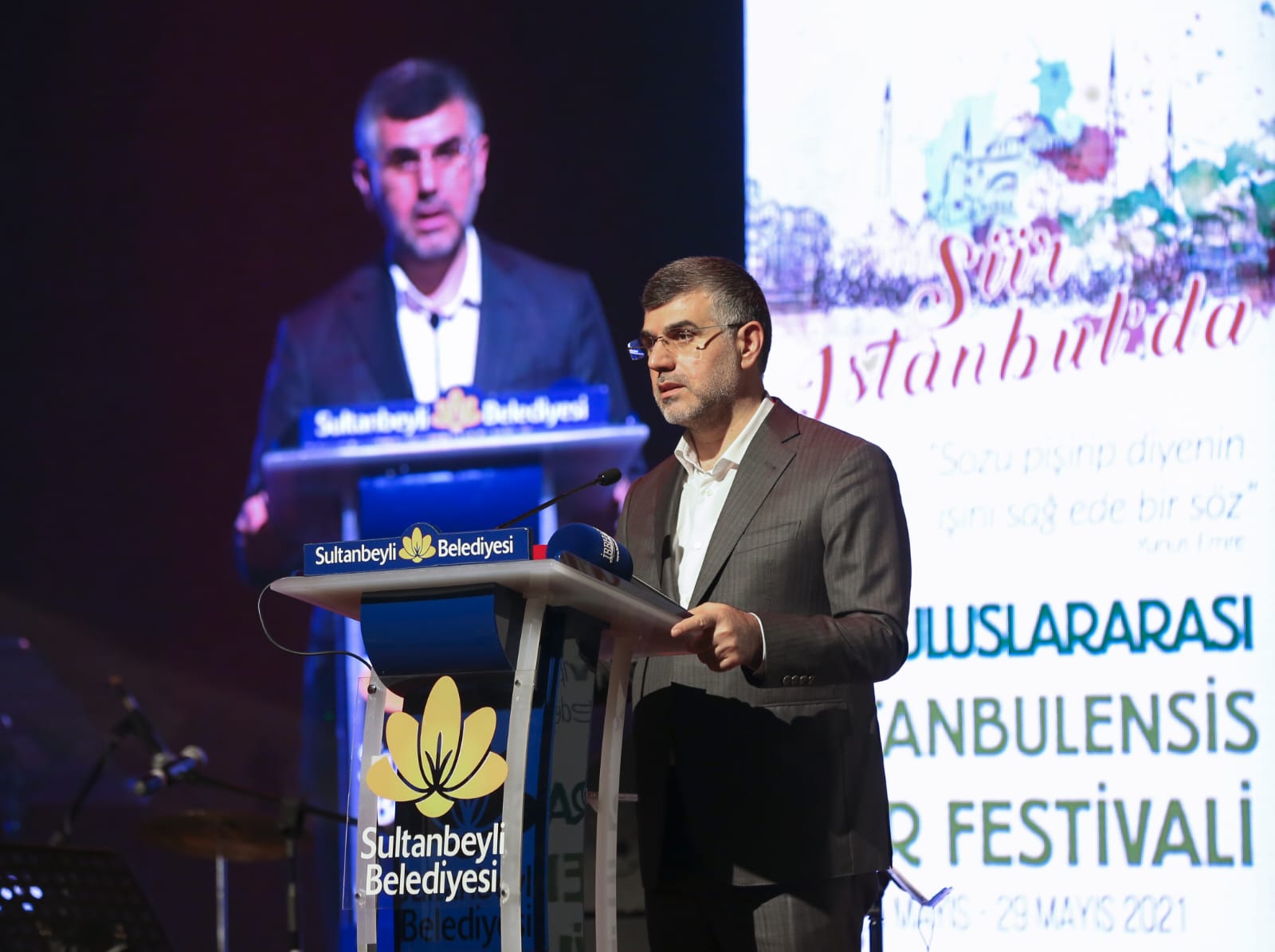 İstanbulensis Şiir Festivali Dolu Dolu Geçti