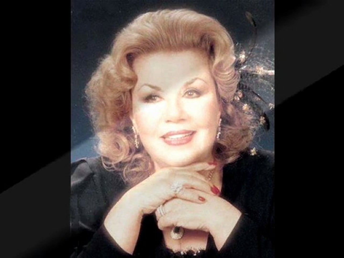 Sanatla soluklanıyoruz