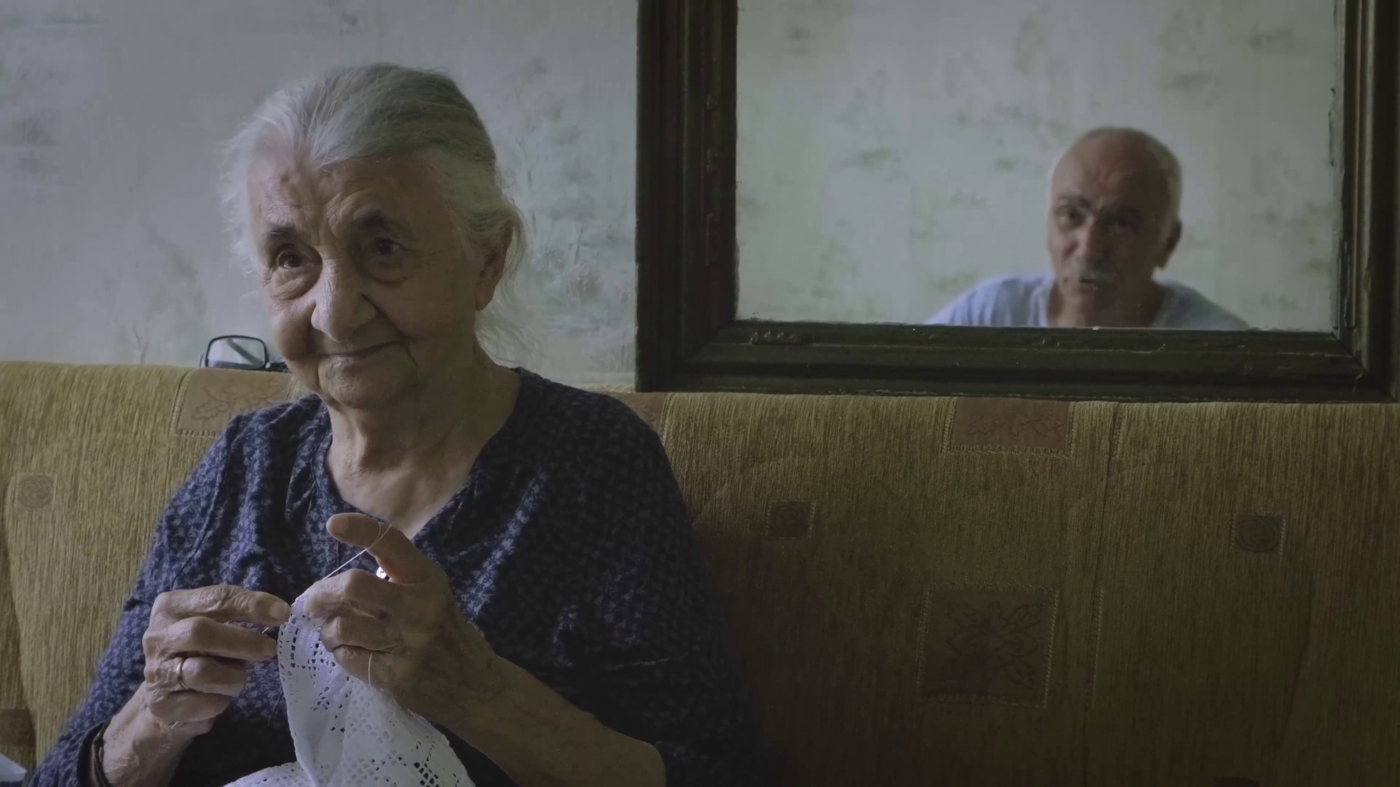 “Yerli Yurtsuz” Türkiye Prömiyerini Altın Portakal’da Yapacak