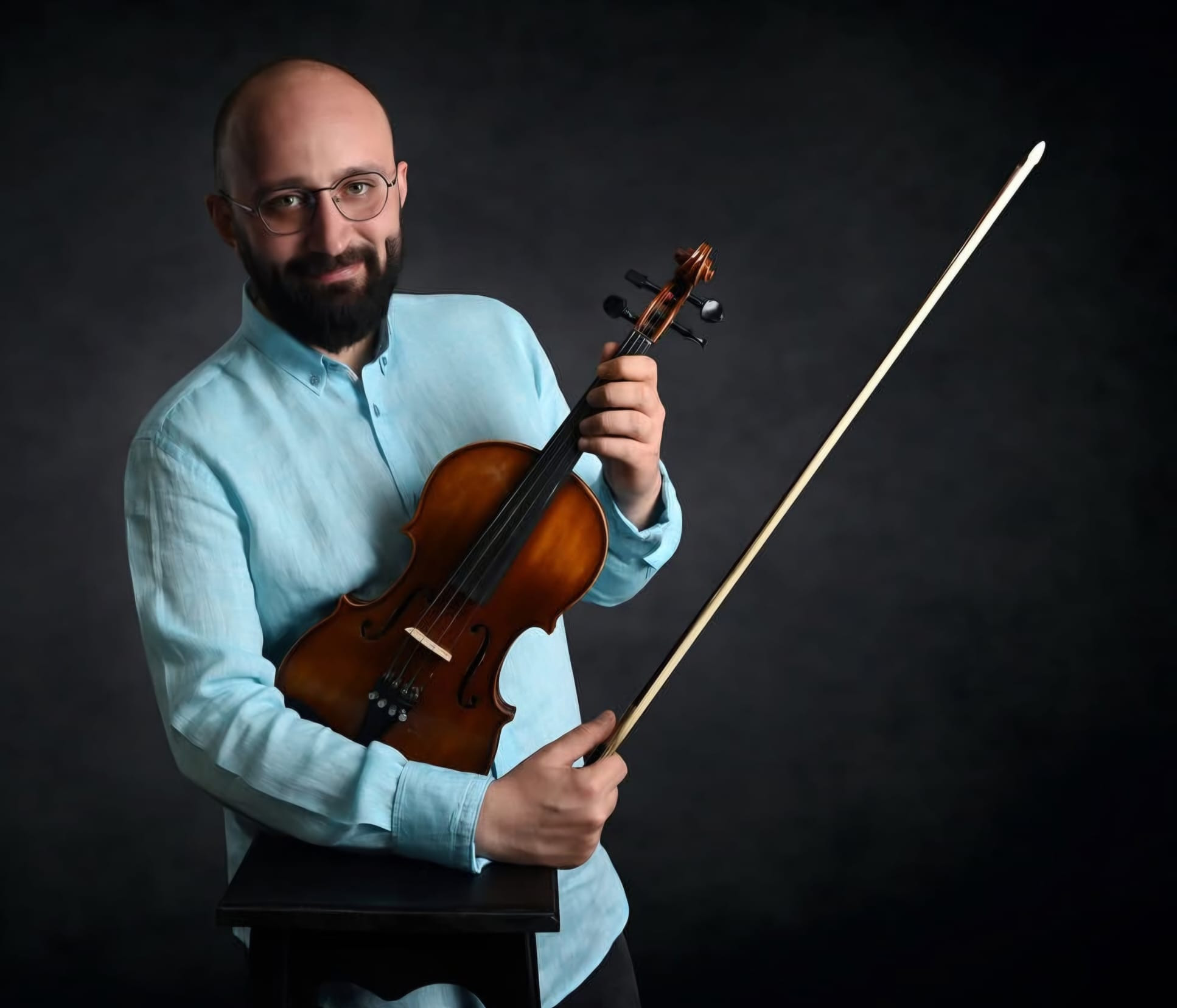 Keman çalmaya babamın zorlamasıyla başladım