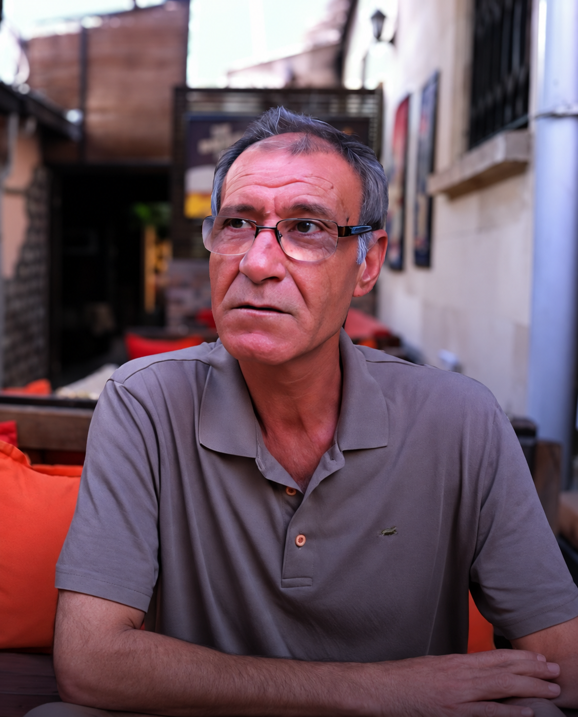 “Yalnızlık kadim sırdaşımdır”